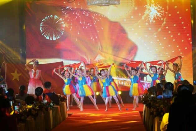 cctv超级宝贝盛典,cctv全国青少年儿童春晚