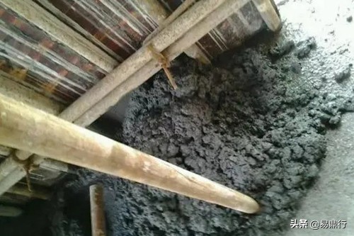 混凝土爆模该如何修补,混凝土预制模板加固方法