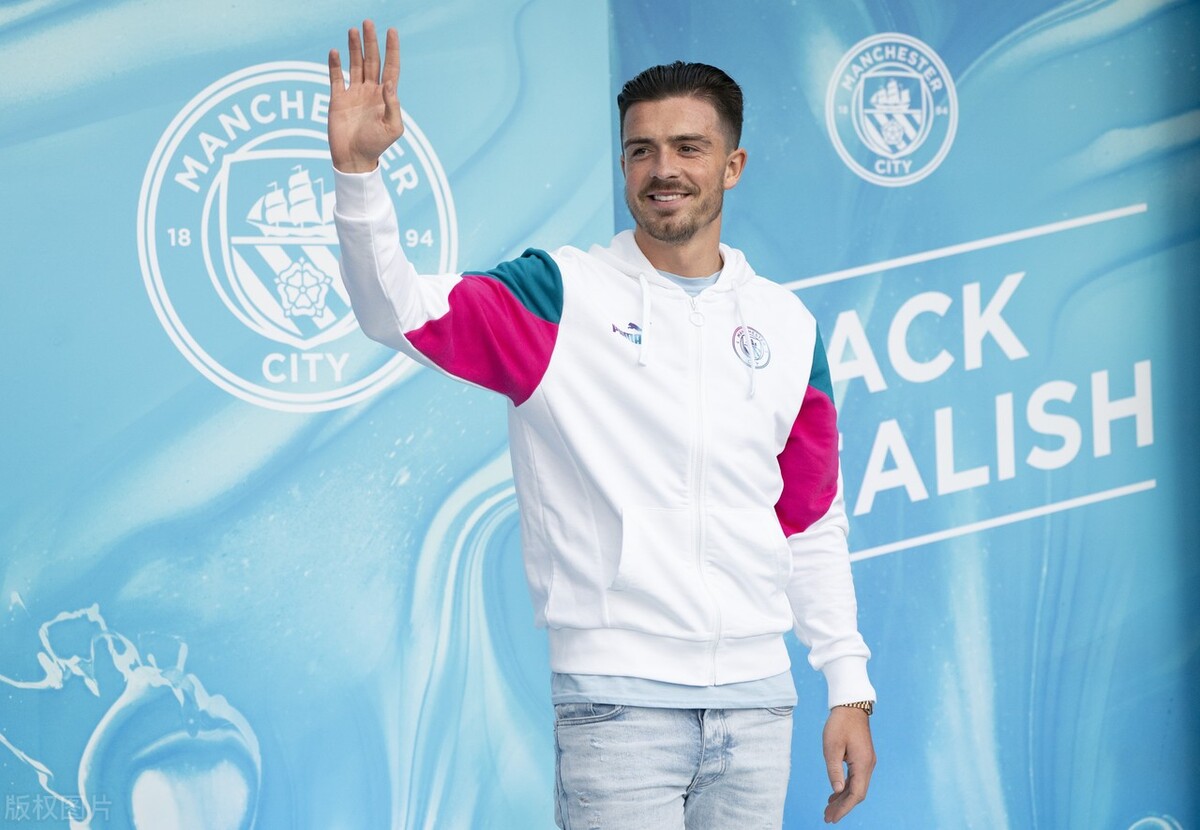 足坛十大亿元先生,列举足坛史上的十大亿元先生