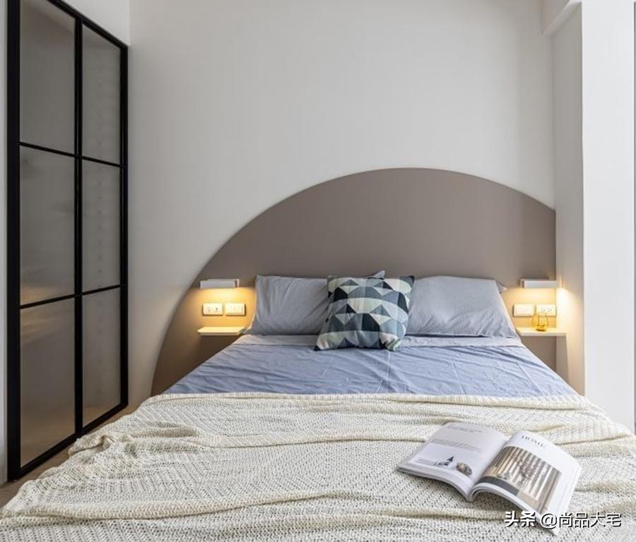 卧室不放床头柜怎么布置,卧室没有床头柜用什么代替