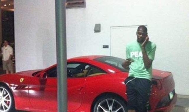 nba球星小卡开什么车,nba巨星豪华座驾