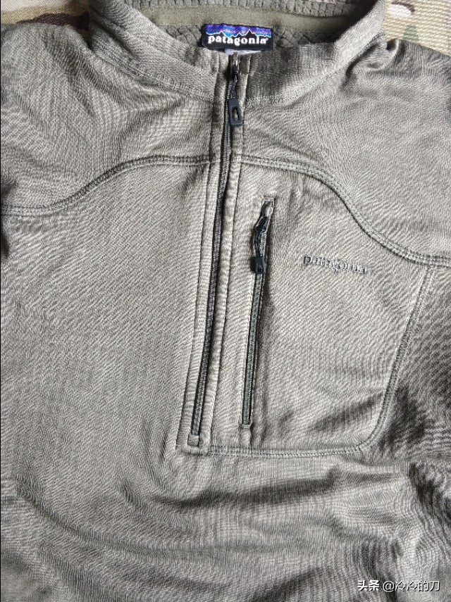 领口下垂怎么改小,领口太大怎么处理小技巧