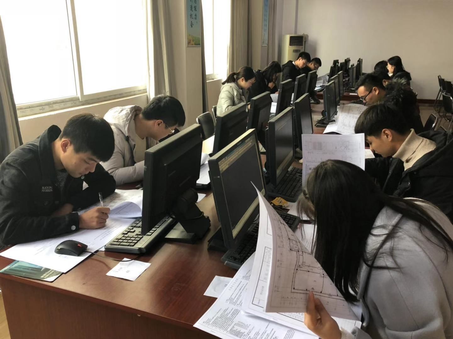 工程造价目前就业方向及前景,工程造价就业方向及前景薪资