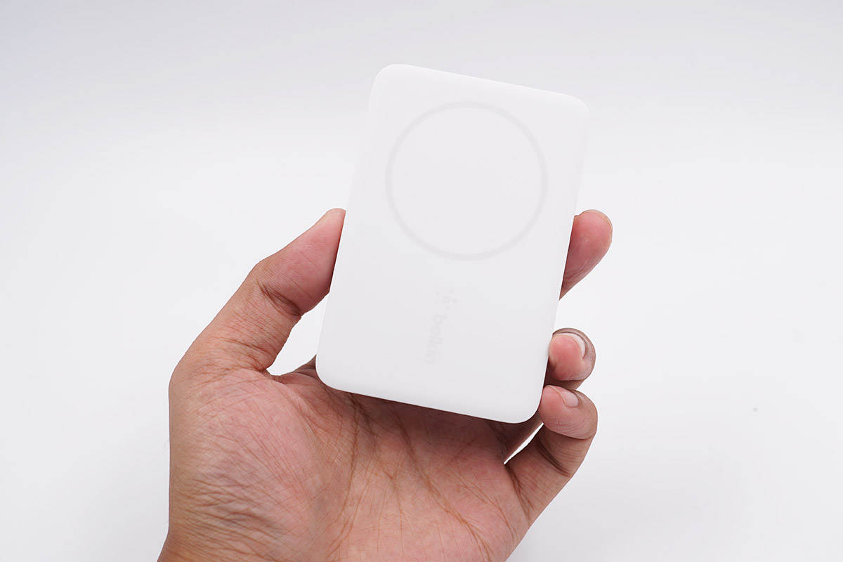 贝尔金磁吸充电宝二代拆解,贝尔金2018无线充电宝测评