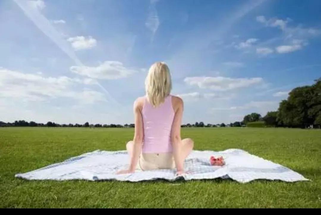 衣服上的湿气太重怎么办,如何才能让衣服有湿气排出