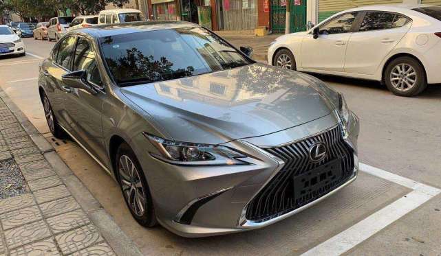 雷克萨斯es300h动力,雷克萨斯es260动力怎么样