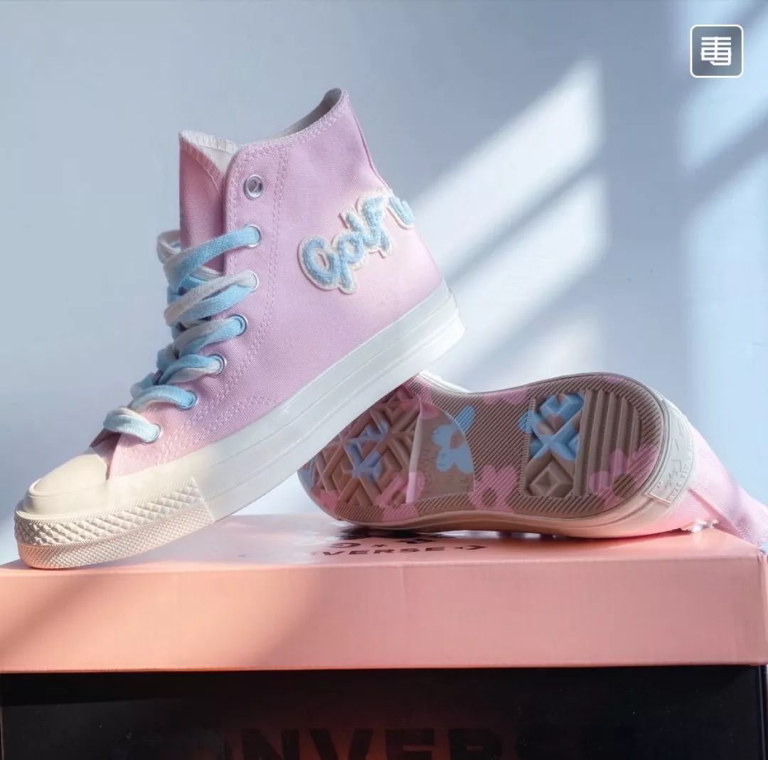 yeezy马上要出的鞋,yeezy纯白出新款