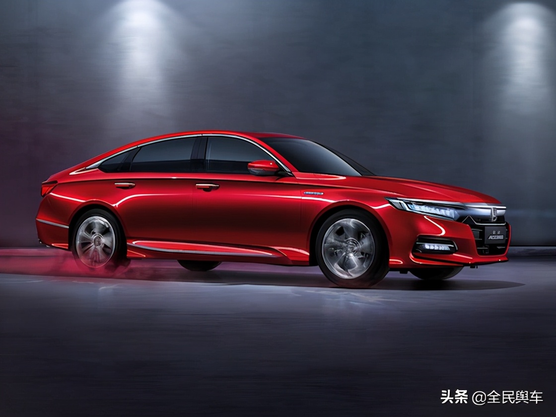 年底购车优惠无“底线”？探店亚洲龙提车竟要两个月