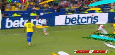 巴西3:1胜秘鲁时隔12年重夺美洲杯,巴西3:1胜法国