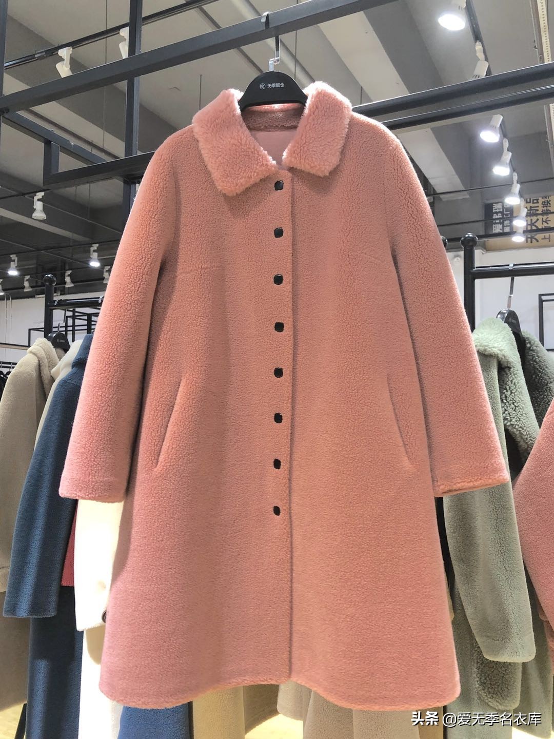 实体服装店网上进货渠道,新手怎么开始做电商进货渠道