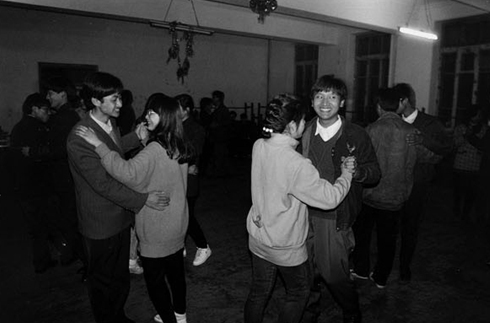 向已逝的青春致敬,致敬浑浑噩噩的青春