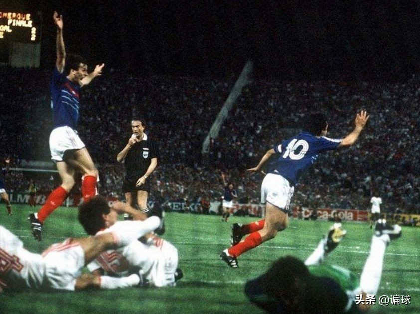 欧洲杯十大巅峰瞬间,重温经典2004欧洲杯进球全纪录