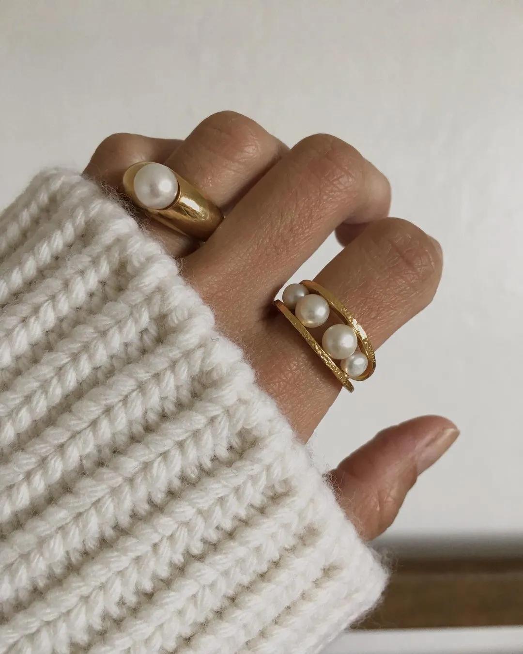 除了优雅贵气,珍珠还能休闲、叛逆、又嘻哈?