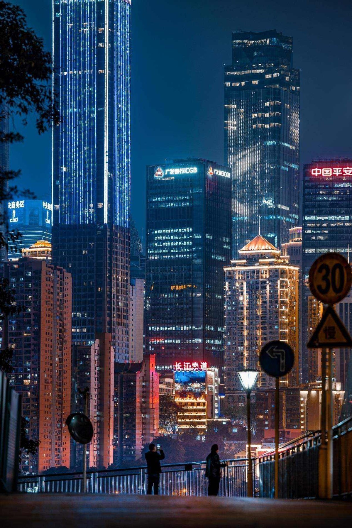 重庆的夜晚美不胜收,重庆的夜晚有多浪漫就有多惊艳