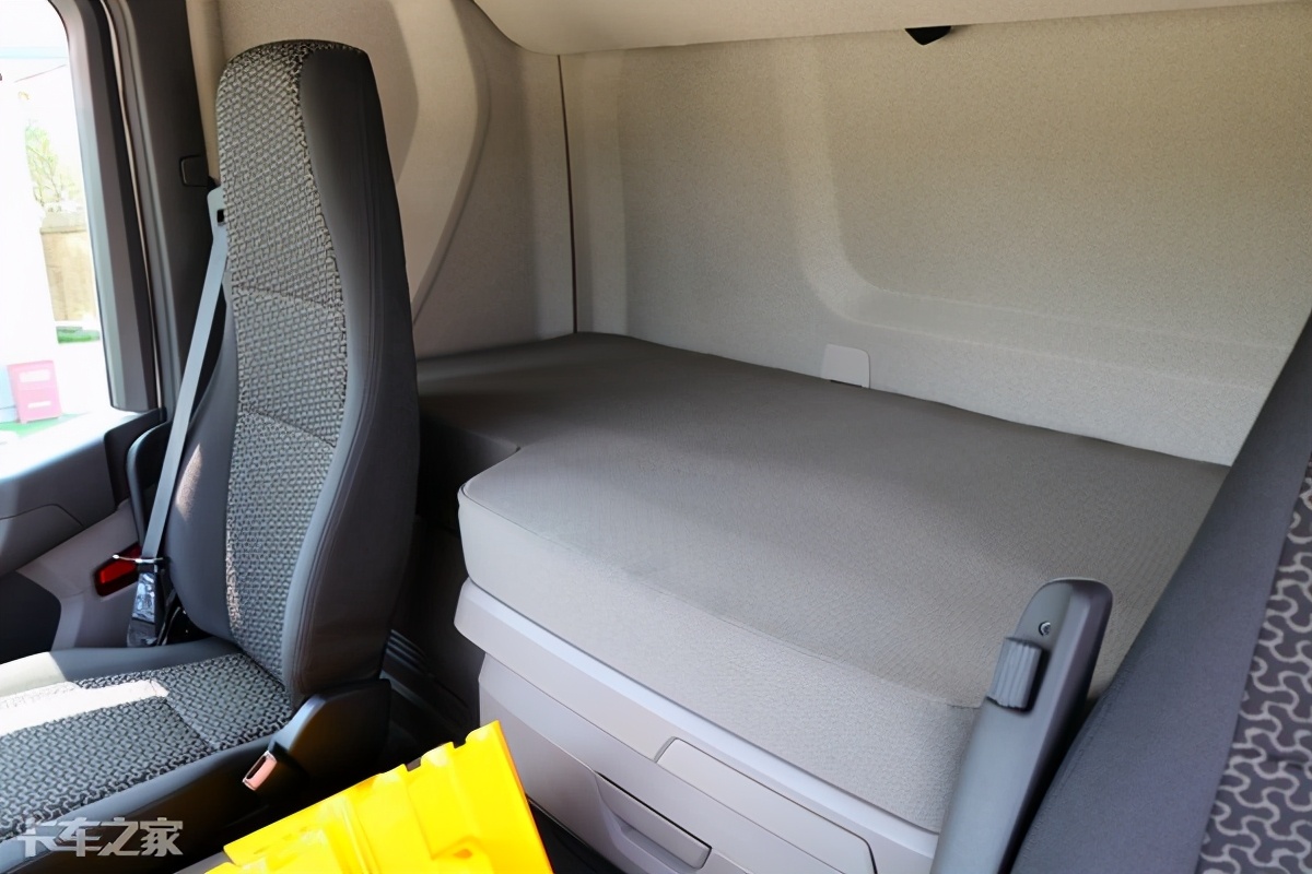 斯堪尼亚g500牵引车头多少钱,斯堪尼亚g500牵引车