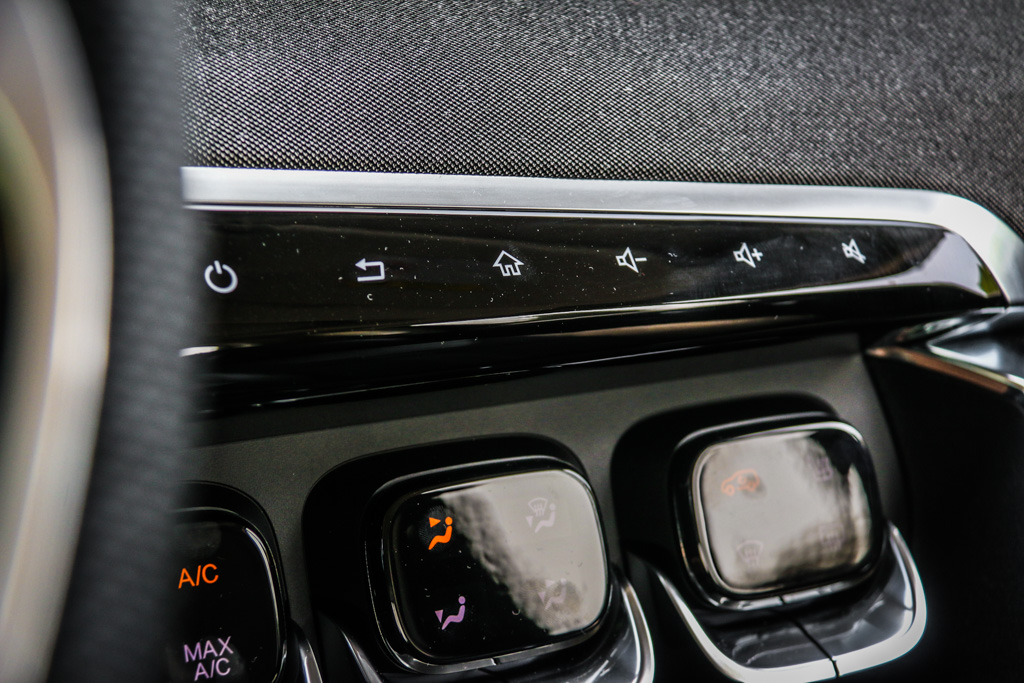 北京汽车智达x3手动荣耀版配置,21款智达x3自动挡荣耀版试驾