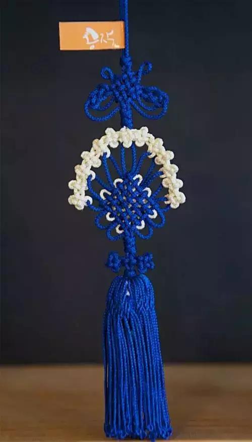 小学生中国结的编法图解,中国结蝴蝶挂件的编法图解