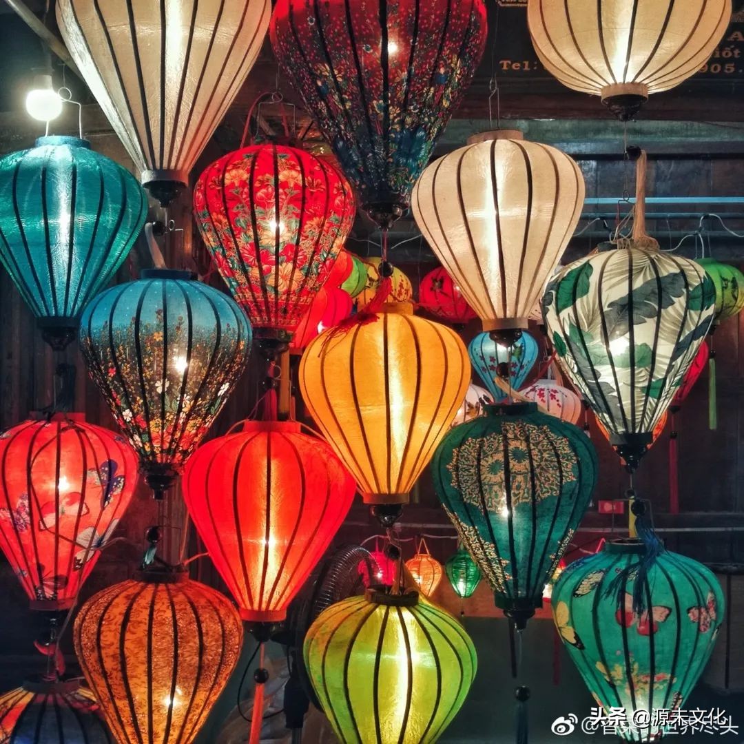 元宵节的特色活动有挂花灯吗,元宵节看灯笼的习俗是怎么来的