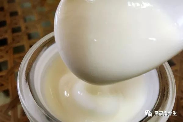 虚火旺盛怎么降火中成药,虚火旺盛怎么食疗