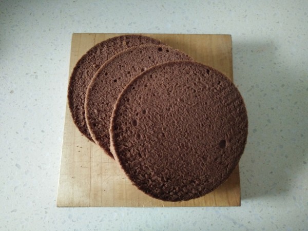 甘纳许蛋糕的家常做法,甘纳许巧克力奶油蛋糕的做法