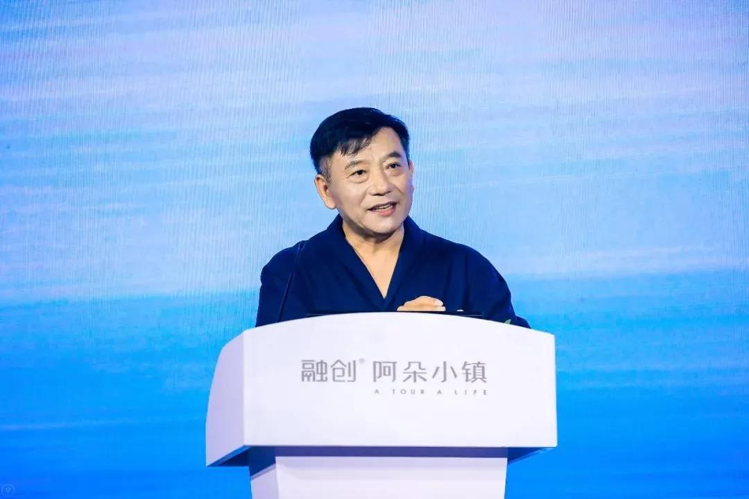 阿朵小镇风光无限,走进阿朵小镇