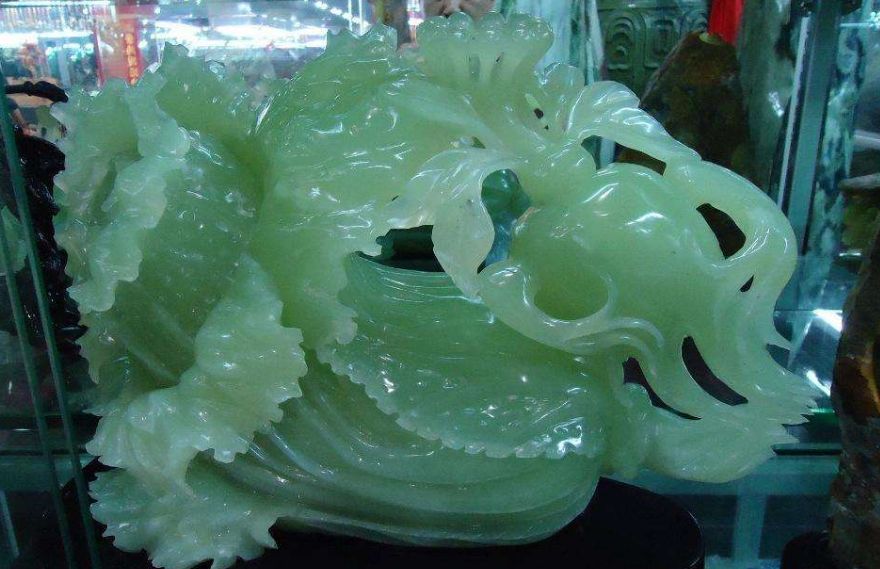 辽宁岫玉有哪些特点,岫玉有哪些特色