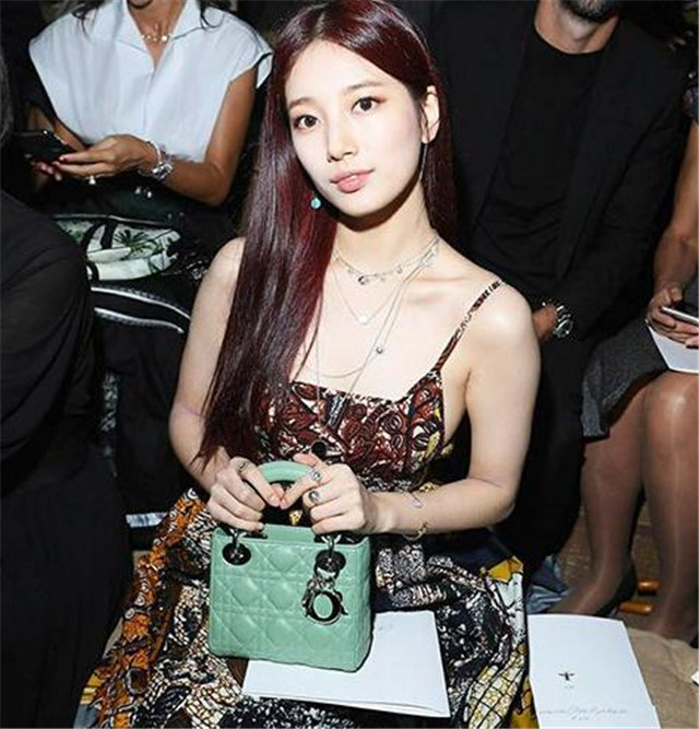 顾佳的香奈儿包,顾佳香奈儿包多少钱