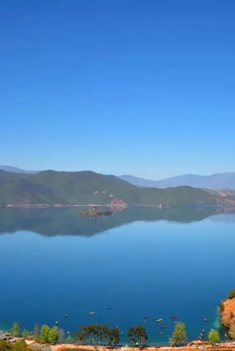 泸沽湖天空之镜怎么去,泸沽湖哪里有天空之镜