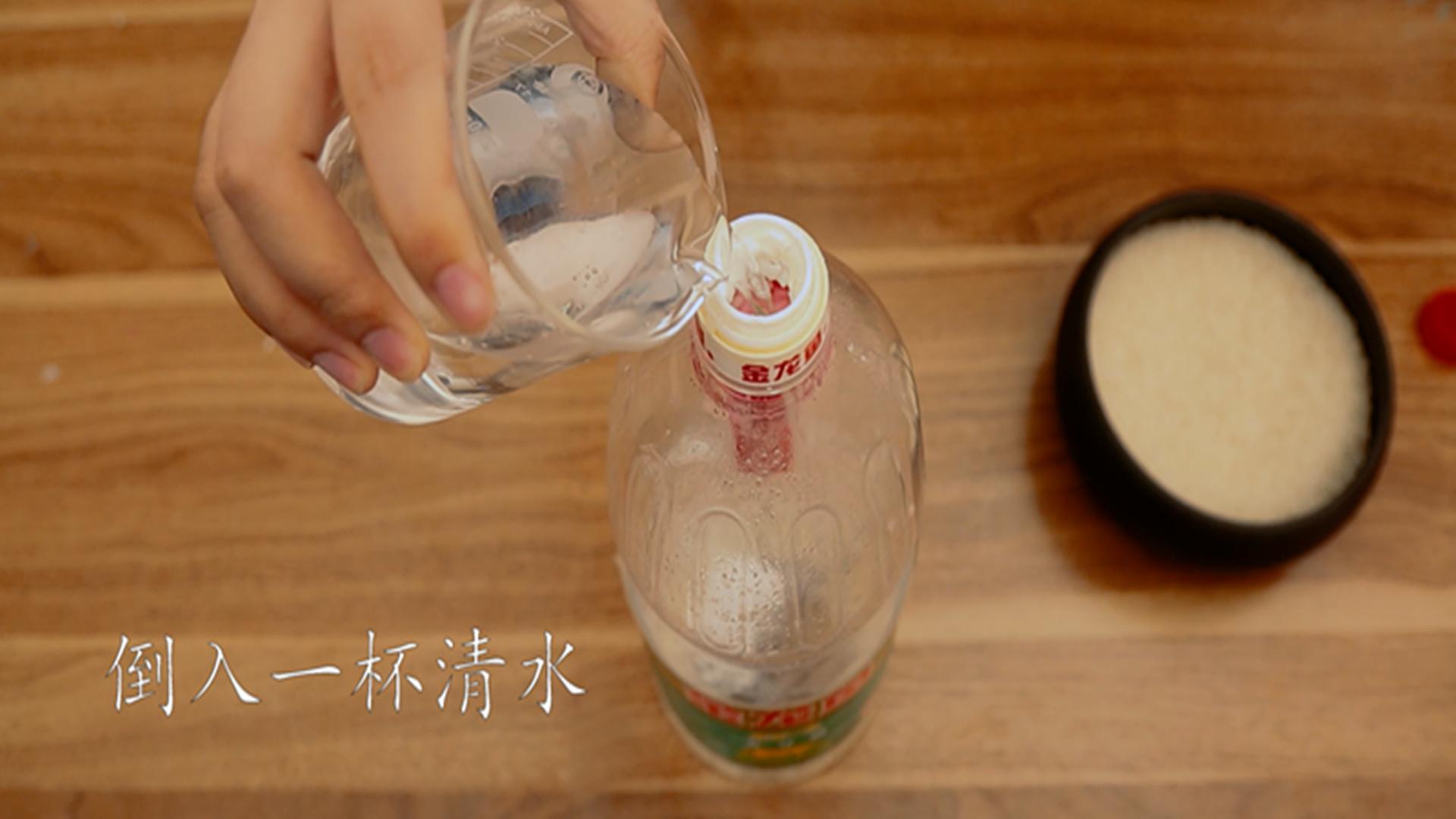 油壶油渍太厚了怎么清理,油壶顽固油渍