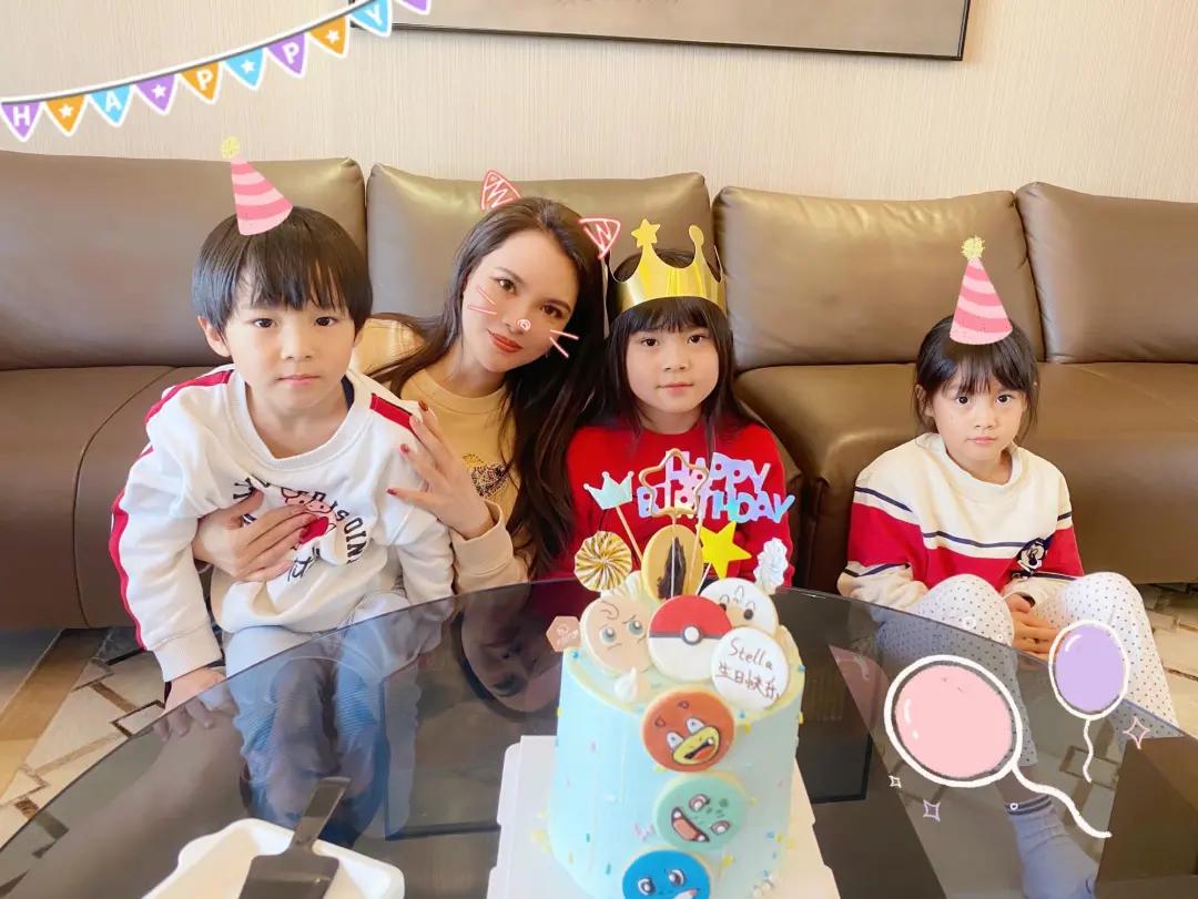 “后宫佳丽”40万，送奔驰送苹果，她如何称霸美妆圈？