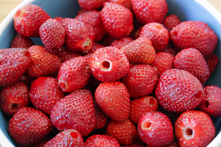 草莓酱不密封能保存多久,草莓酱可以冻多久保存