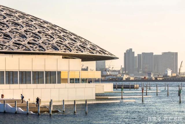 迪拜阿布扎比人工岛,世界七大建筑奇迹迪拜人工岛