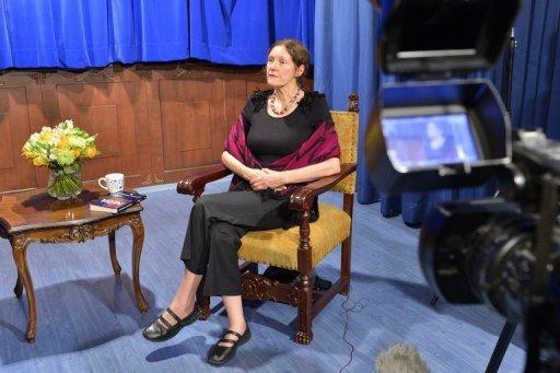 阿桑奇的母亲,阿桑奇母亲访谈