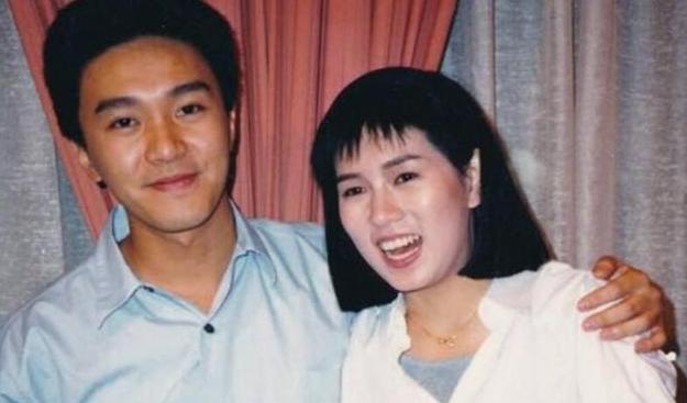 周星驰年轻时为了事业放弃爱情,周星驰首谈自己心酸经历