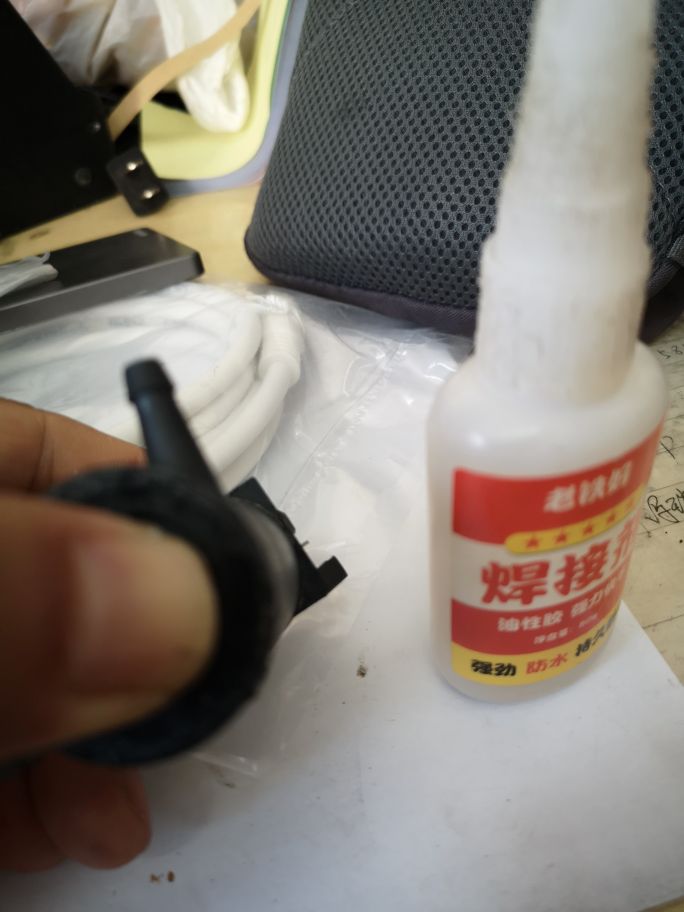 东风小康k02喷水壶电机卡死不转，继续维修