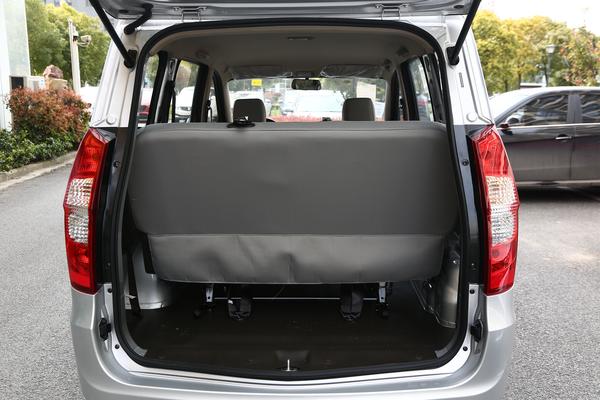 五菱宏光装1.5T发动机,五菱宏光哪款配1.5t动力