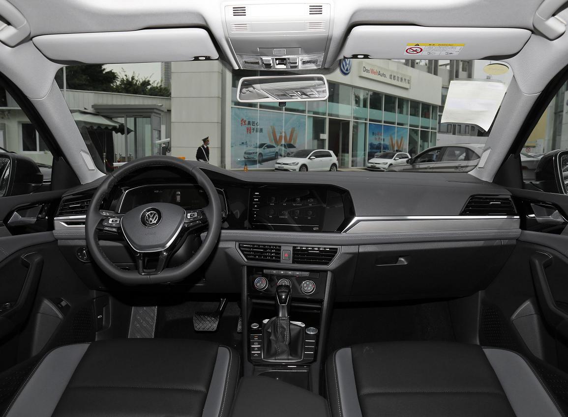 1.5t君威跟1.4t速腾,君威1.5t和速腾1.4t