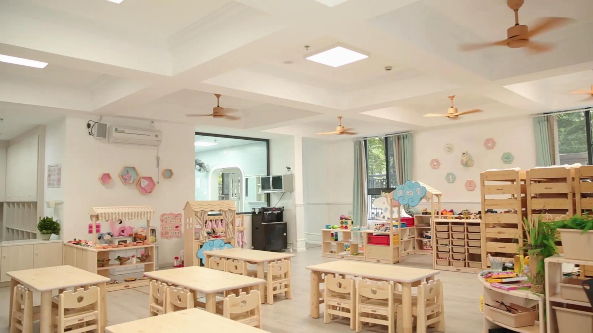 江岸区13所中小学和幼儿园投入使用新增公办学位6318个