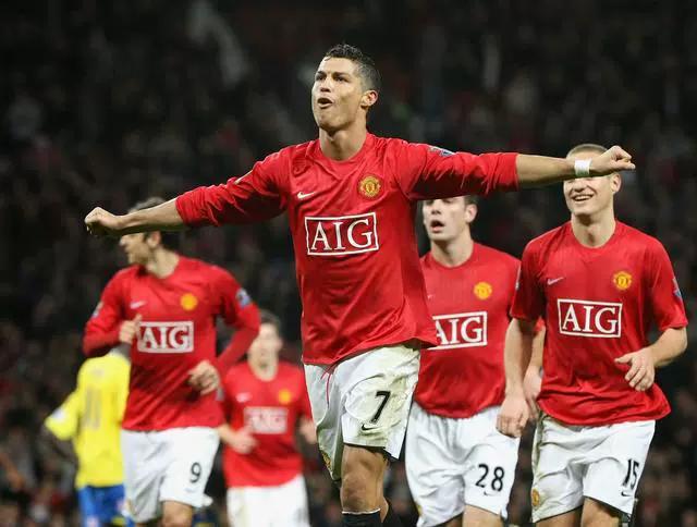 小罗和大罗为什么不是球王,齐达内大罗小罗为啥不是球王