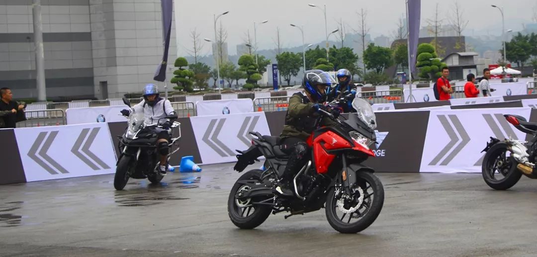 无极所有车型和价格,无极发布四款新车售15499元起