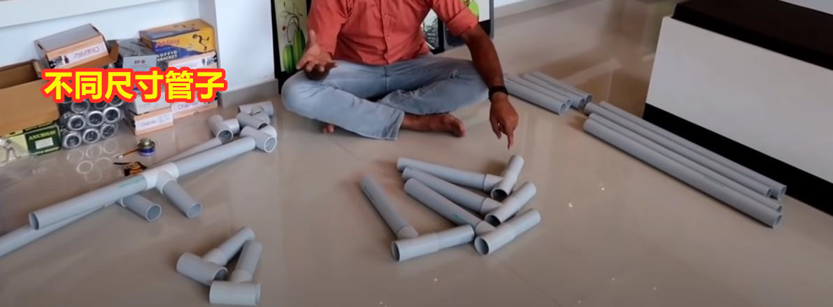 老外用PVC管做张单人床，承重200斤比成品床结实，真会省钱