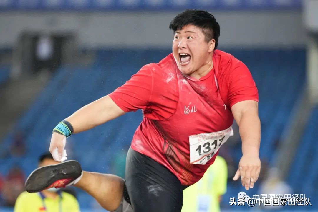 女子铅球选手巩立姣预赛成绩多少,女子铅球巩立姣突破自我夺下金牌