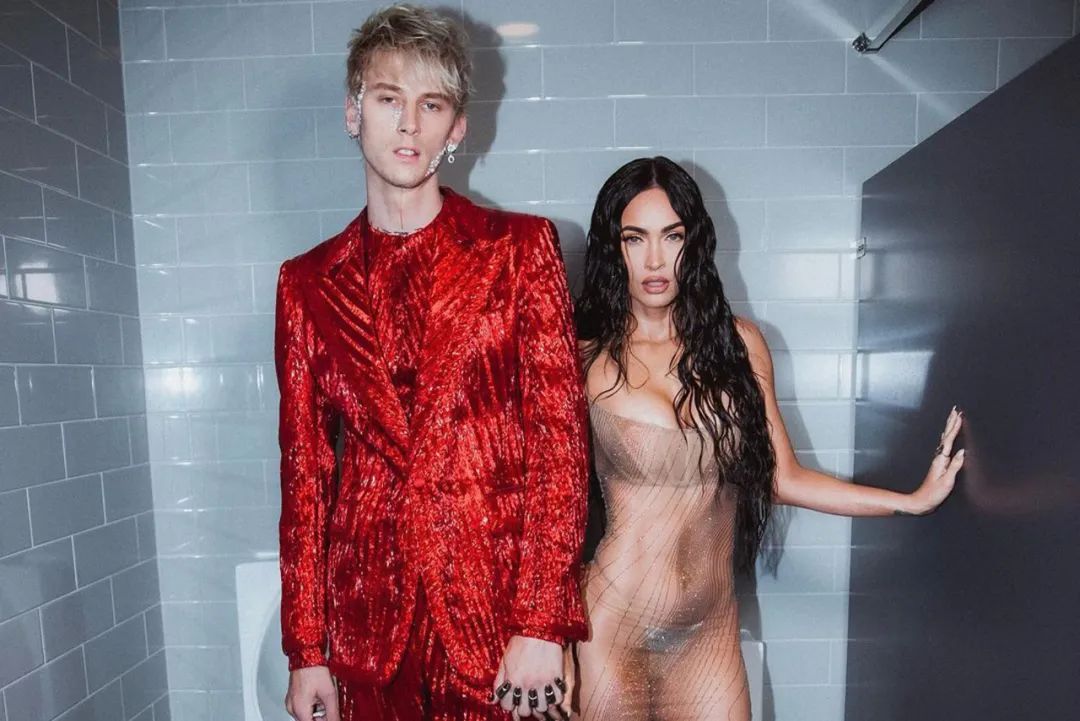 陈坤和巩俐走红毯颁奖,巩俐戛纳红毯惊艳全球