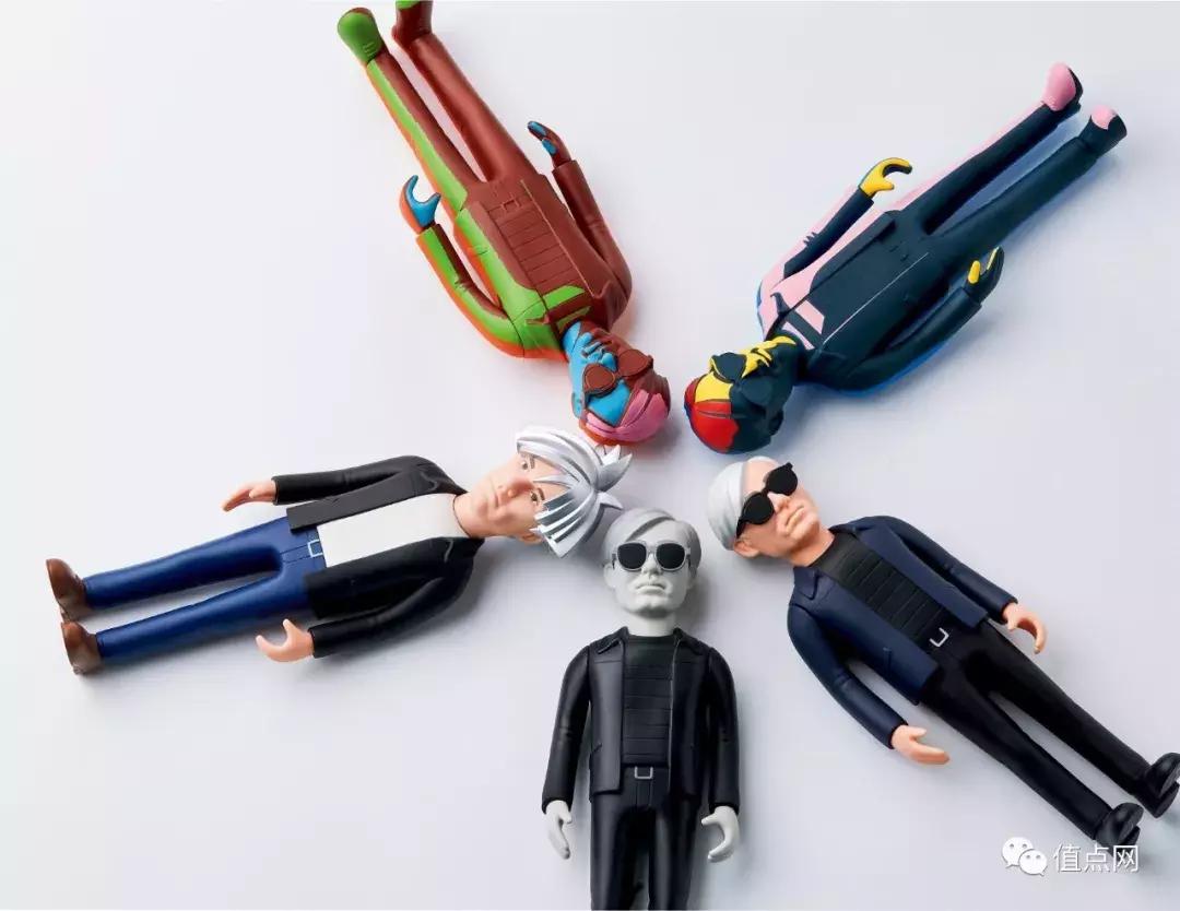 kaws雕塑公仔,kaws雕塑正版价格