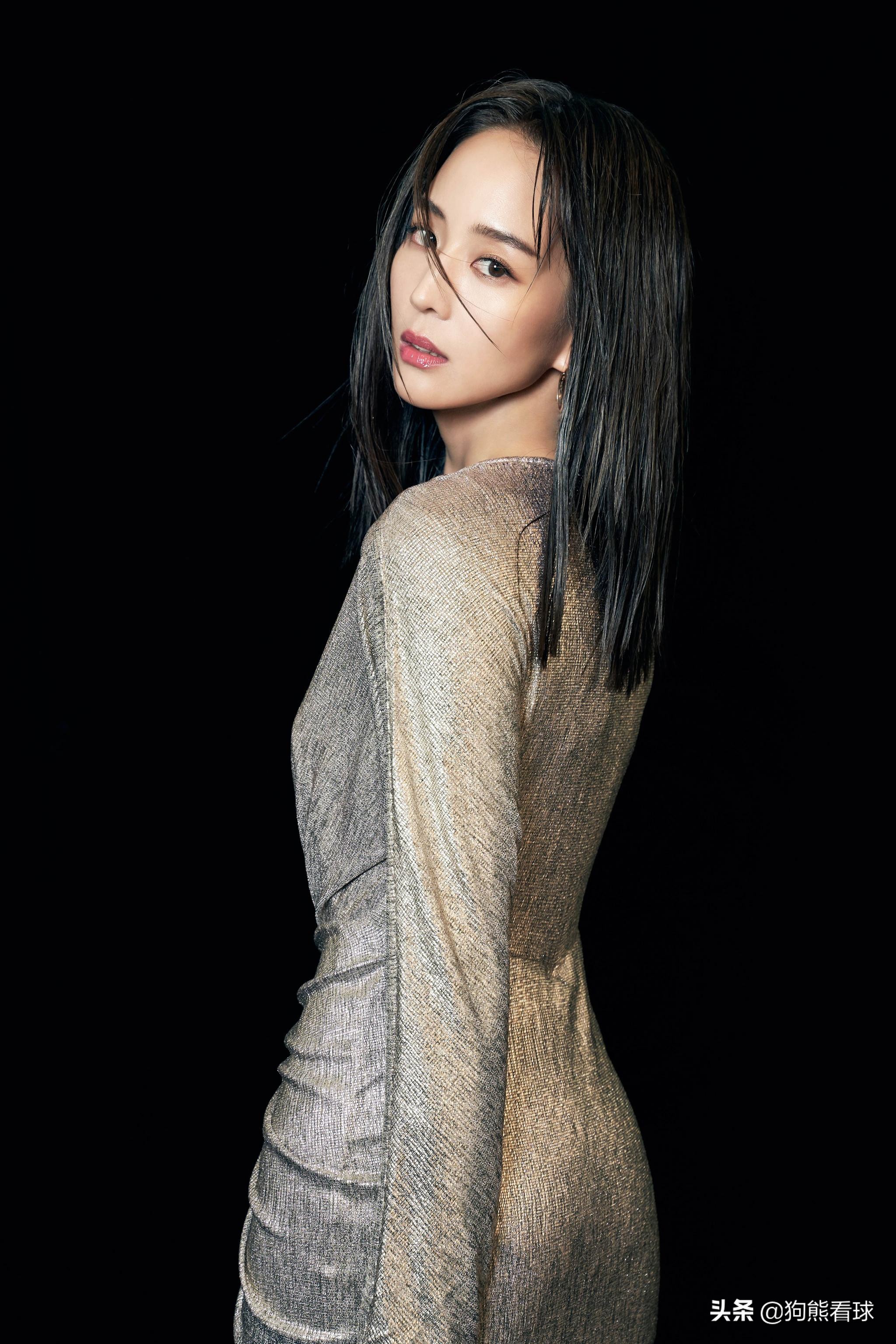 中国足球爆笑动态图,足球比赛搞笑动图高清