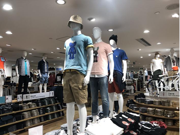 “宜家女”刷屏，这位首富所创品牌躺枪！为什么富豪爱穿优衣库？