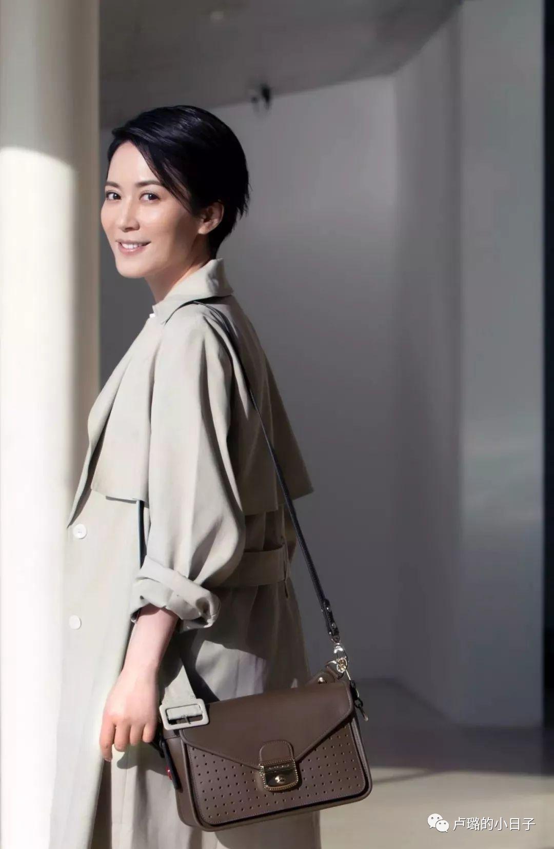 最有权势的德国总理天天背的千元包,这个法国的品牌到底多好用