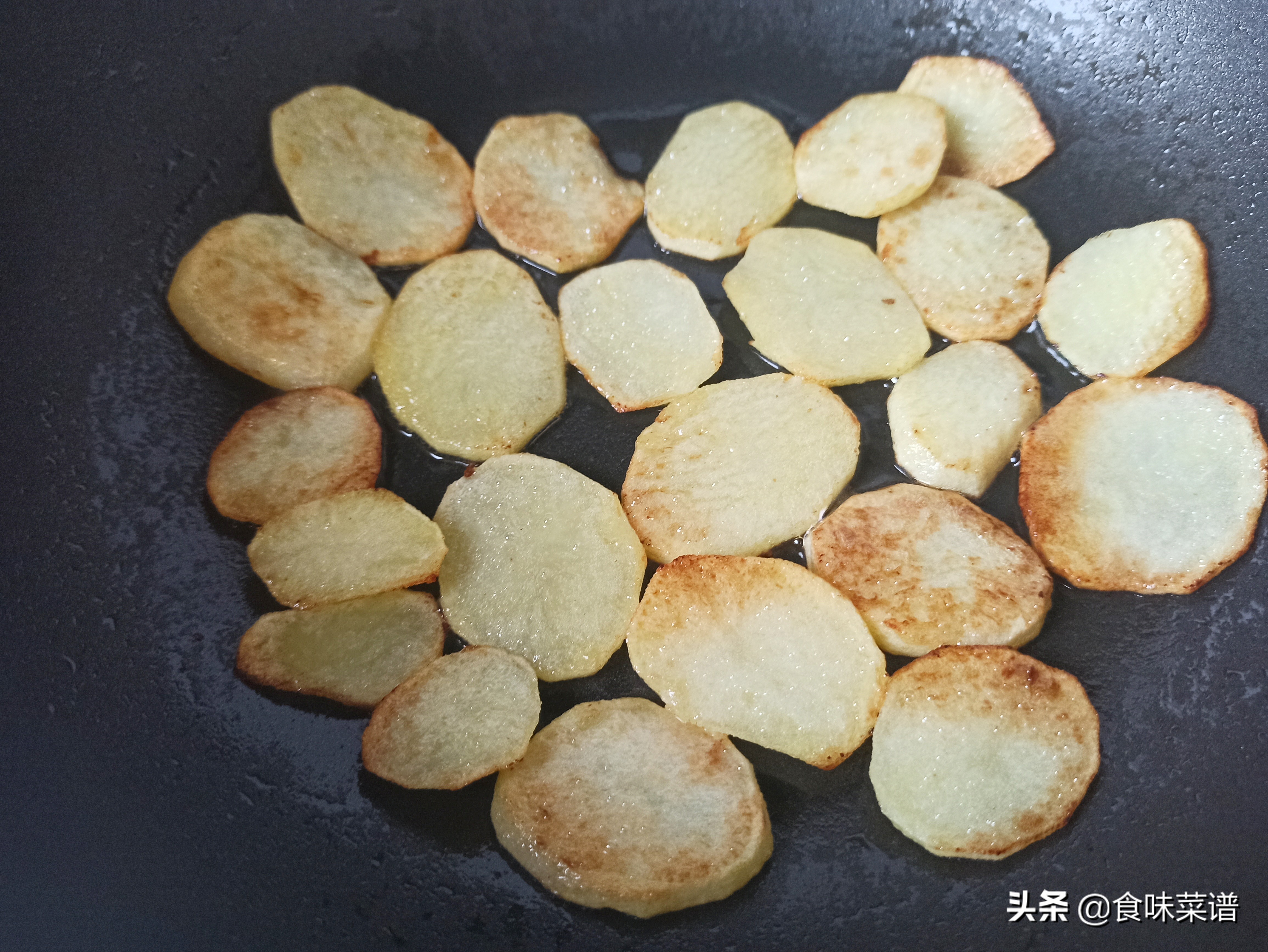 土豆肉末新吃法软嫩可口鲜香美味,土豆炖鸡家常做法鲜香入味