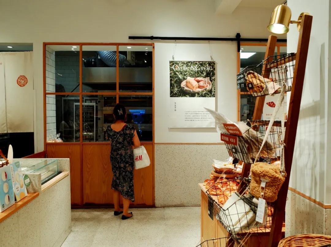 喜欢在杭州吃吃吃，还不是因为有这些神仙面包店