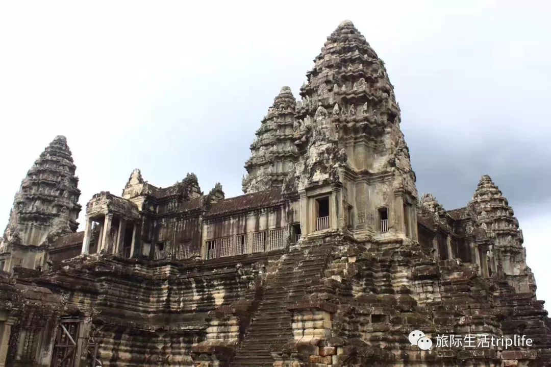 吴哥窟的窟怎么读,吴哥窟的窟字粤语